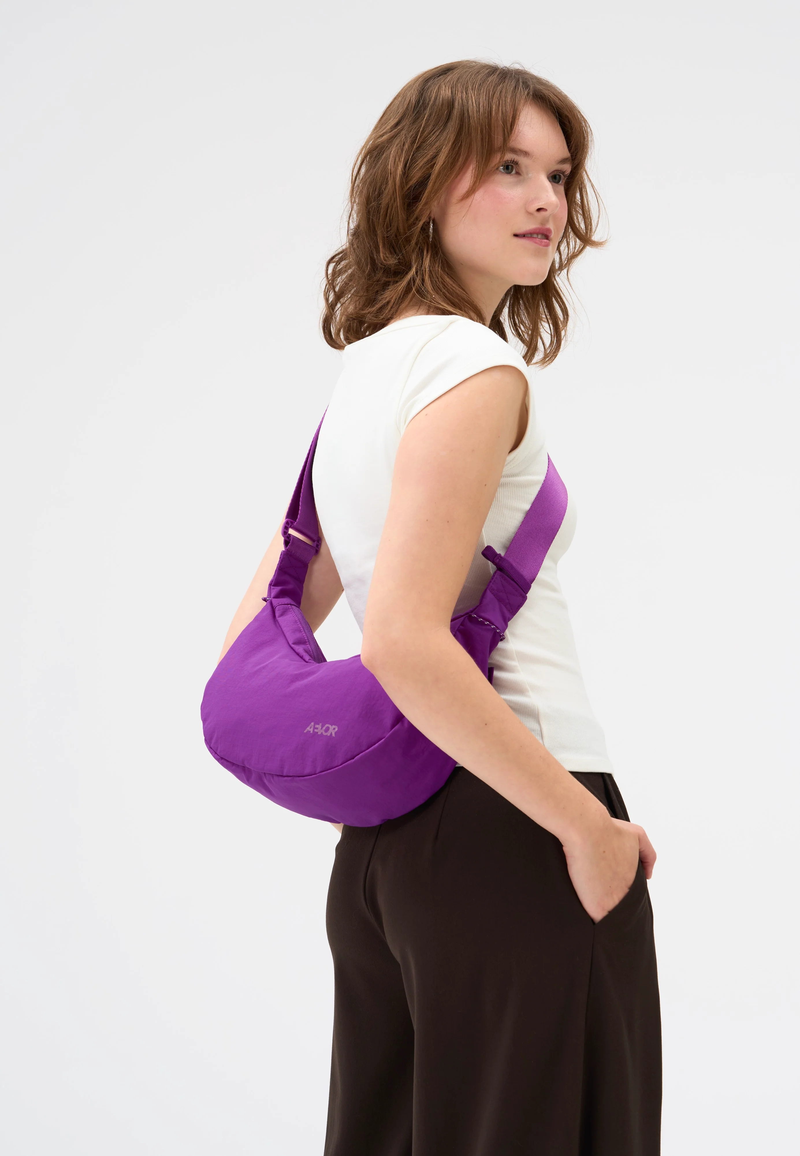 Sling Small Electric Fuchsia - Sling Bag - Image 5