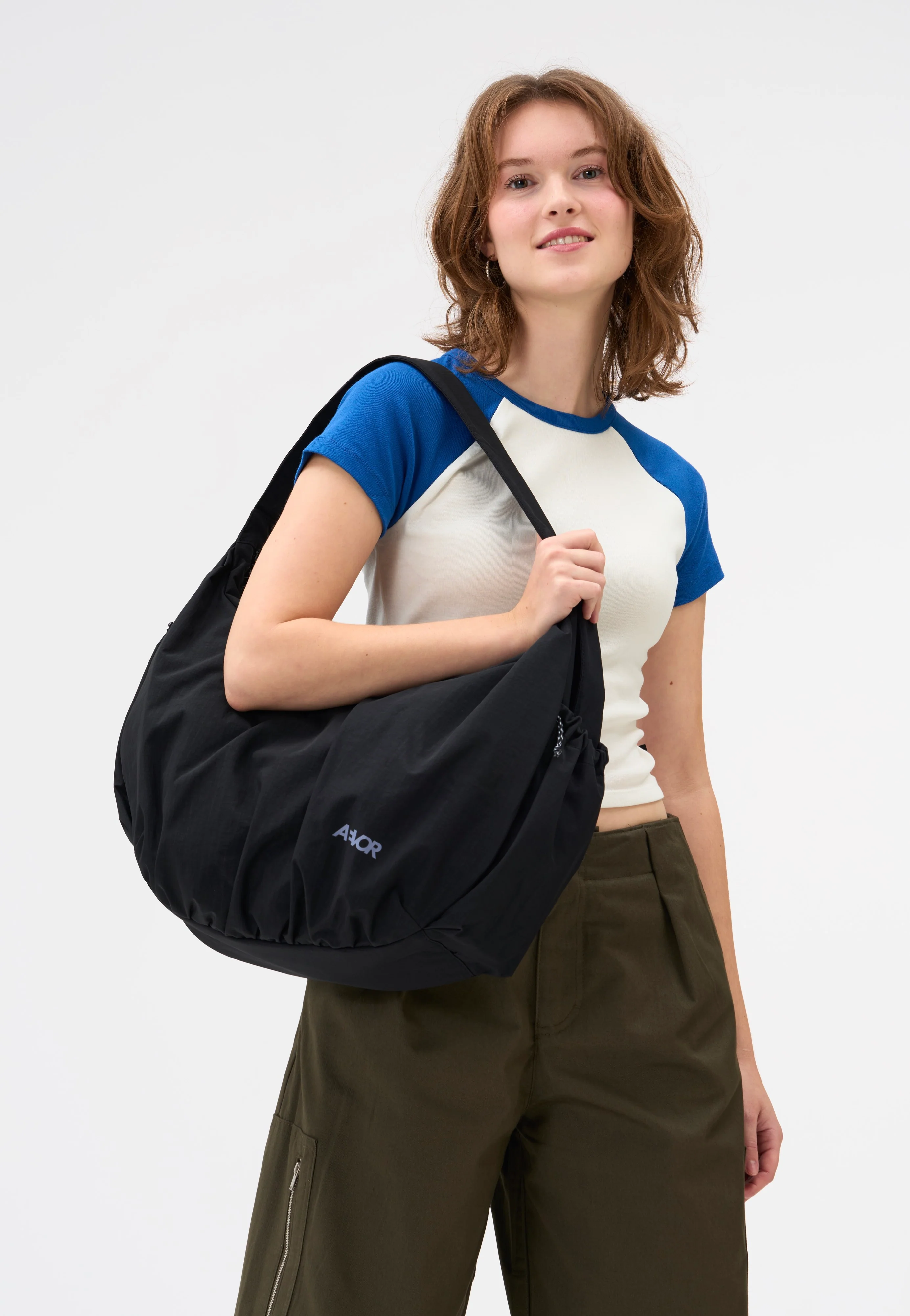 Slouchy Bag Black - Sling Bag - Image 6