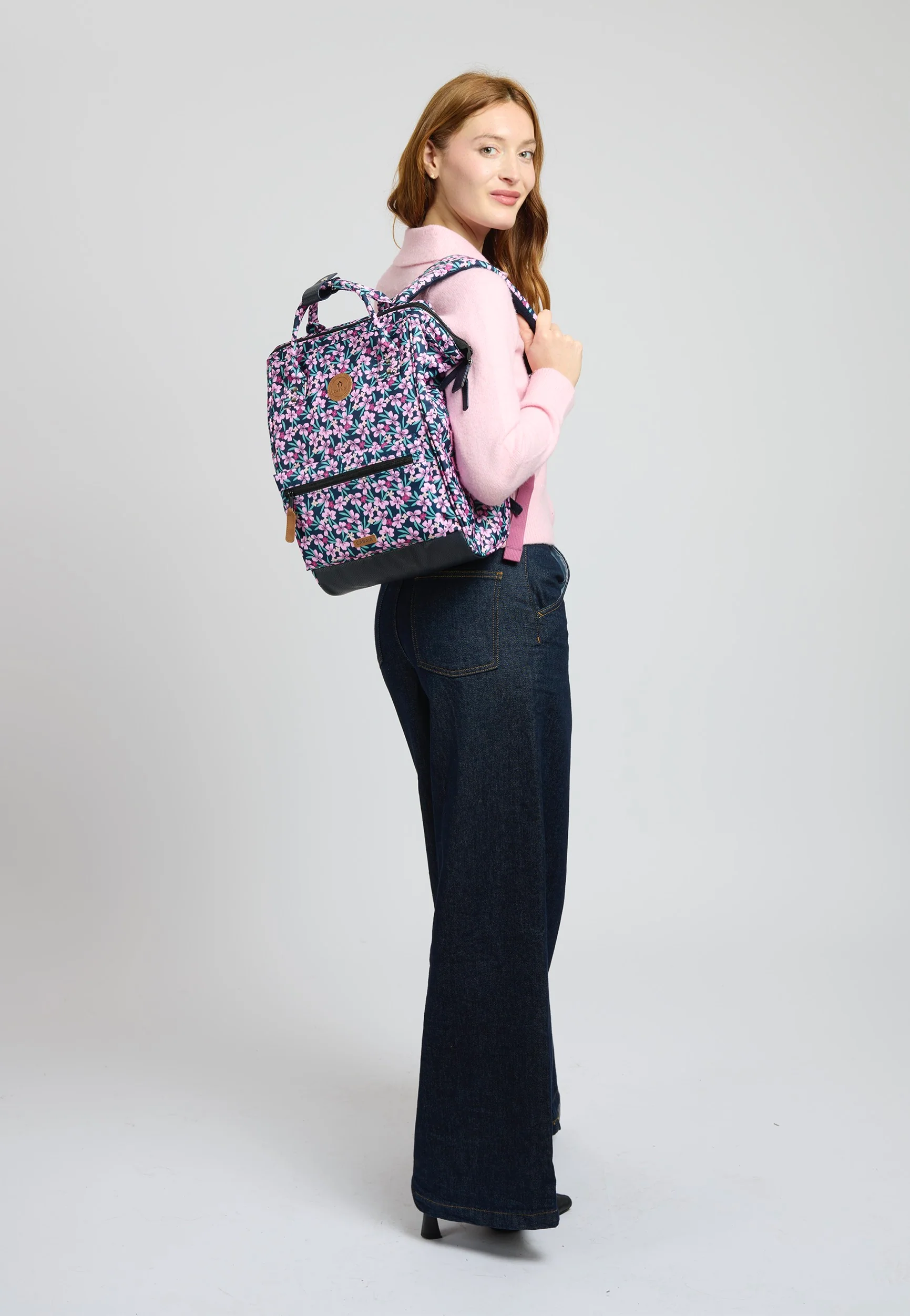 Adventurer All Over Medium Cagliari - Rucksack - Image 9