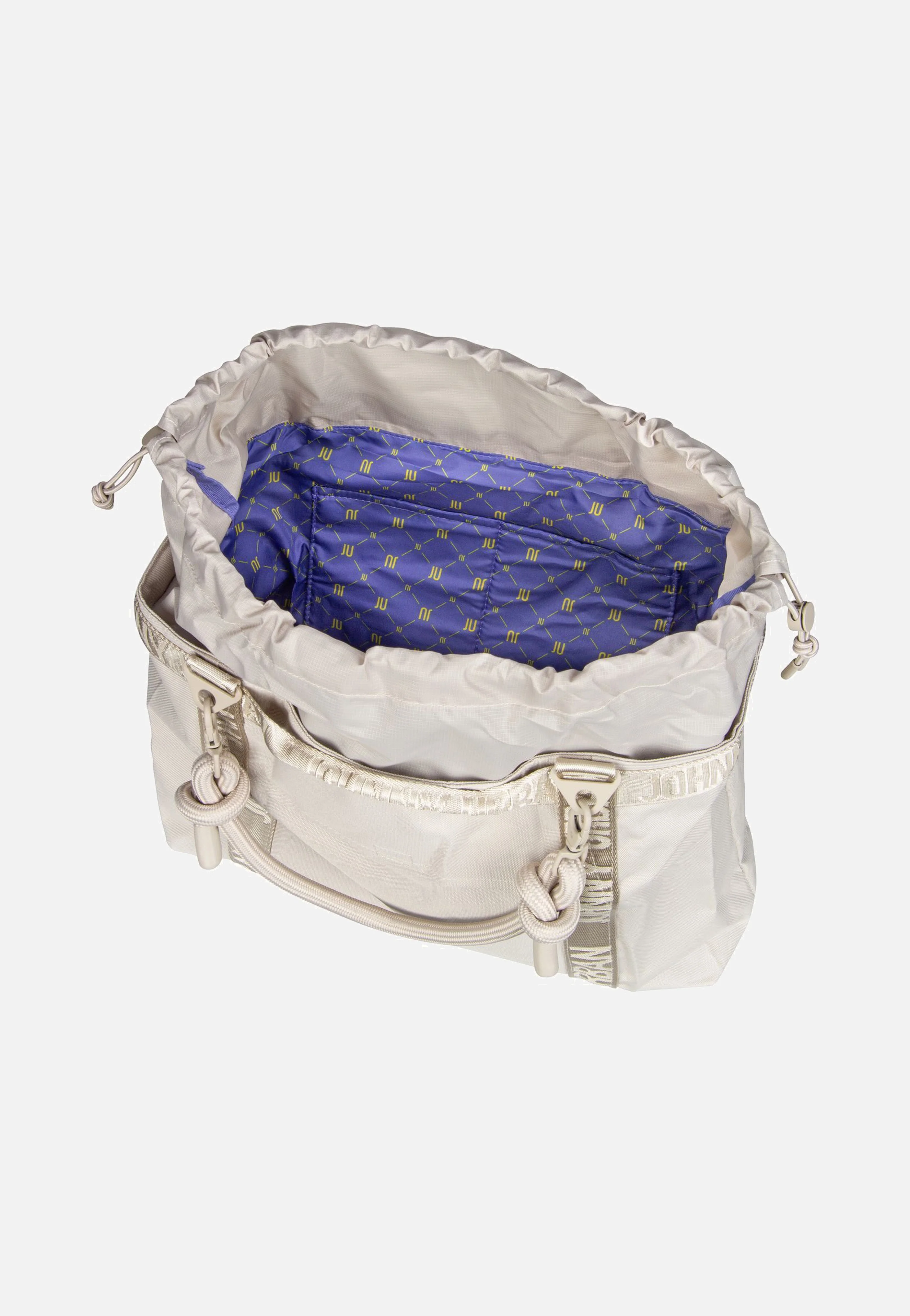 Cassie Sand - Shopper - Image 3