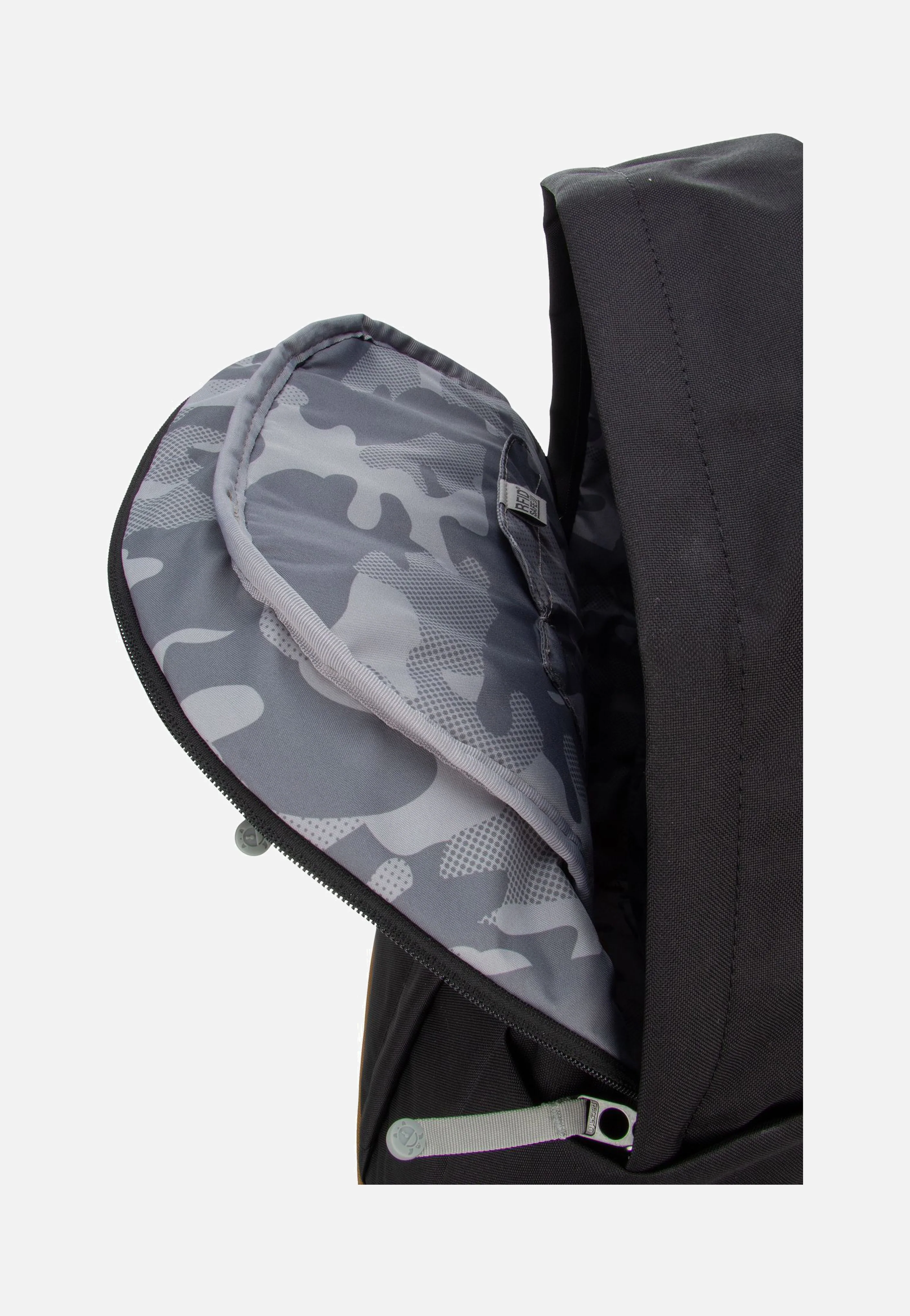 GO 25L Jet Black - Rucksack - Image 8
