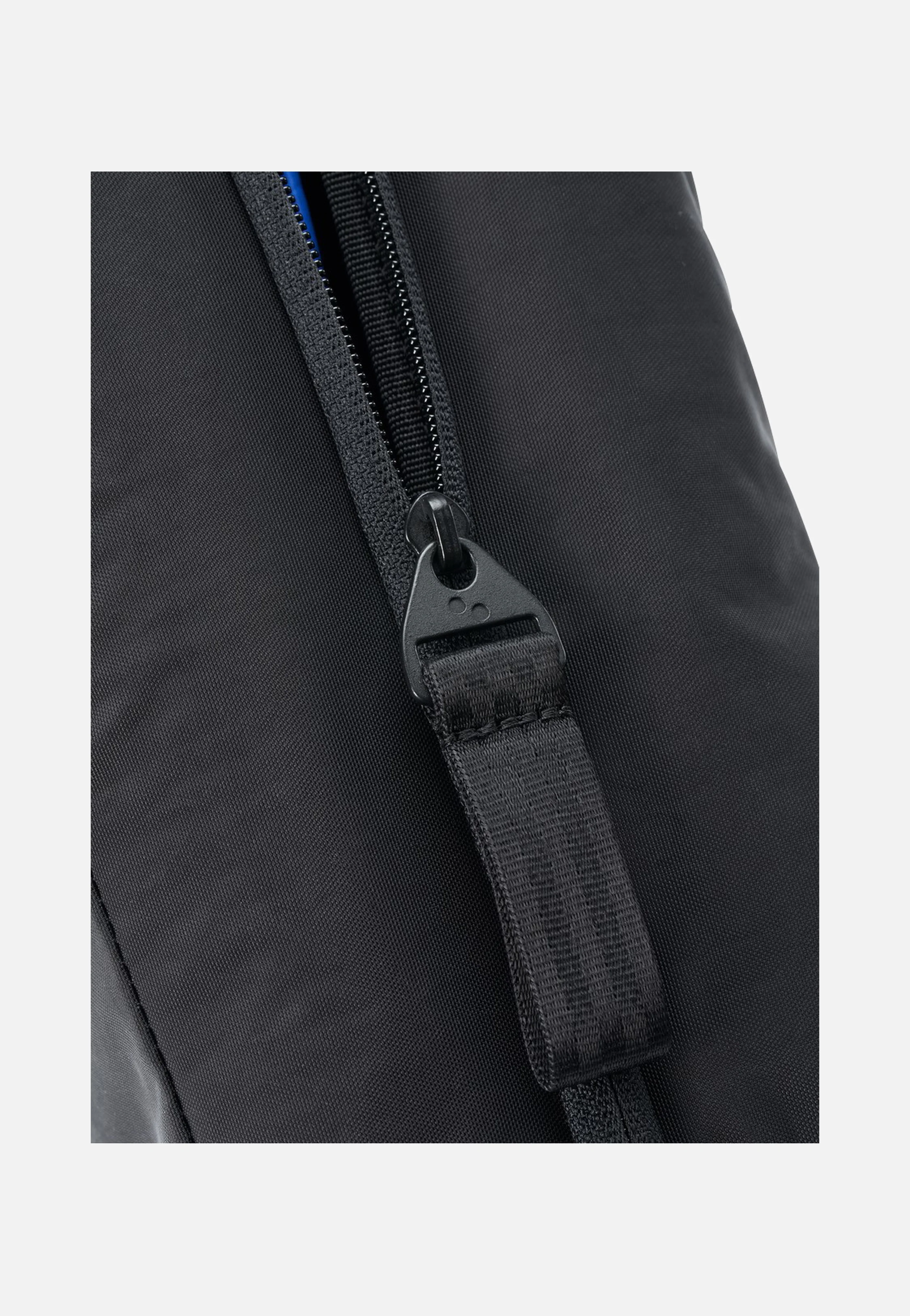 Washbag Crinkle Black - Kulturbeutel - Image 9