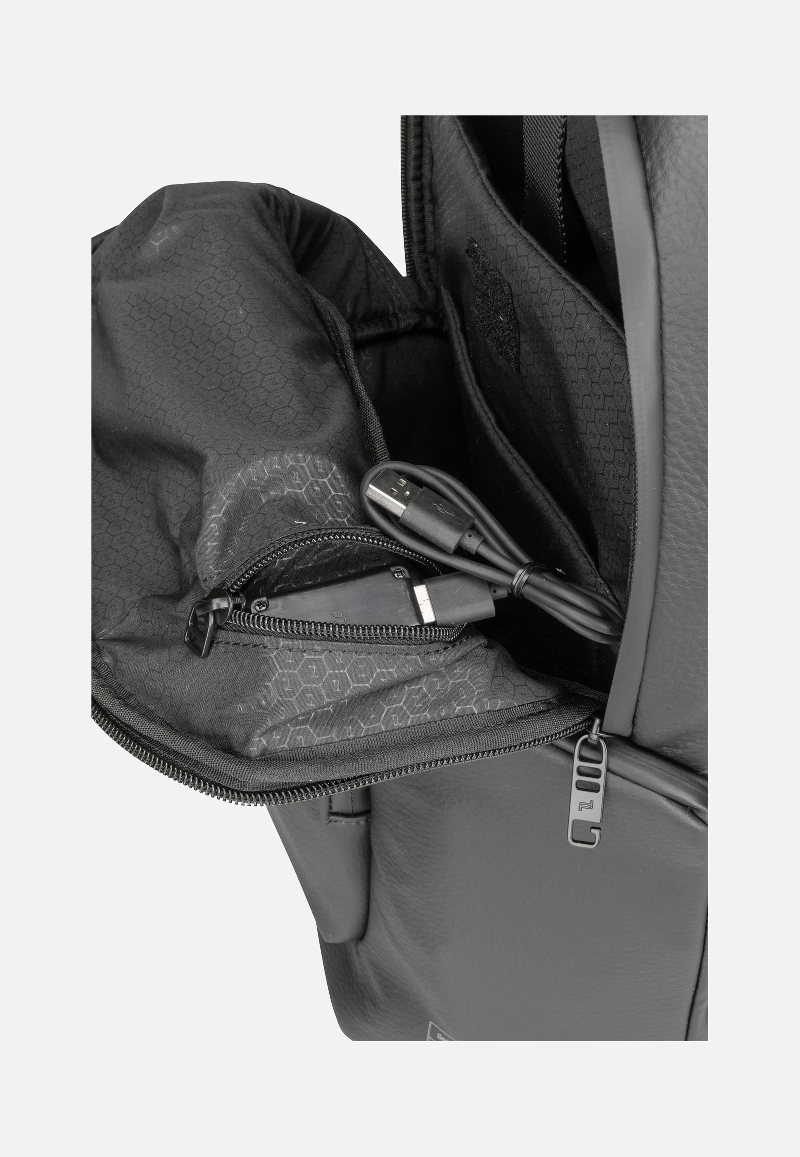 Urban Eco Leather S Black - Rucksack - Image 9