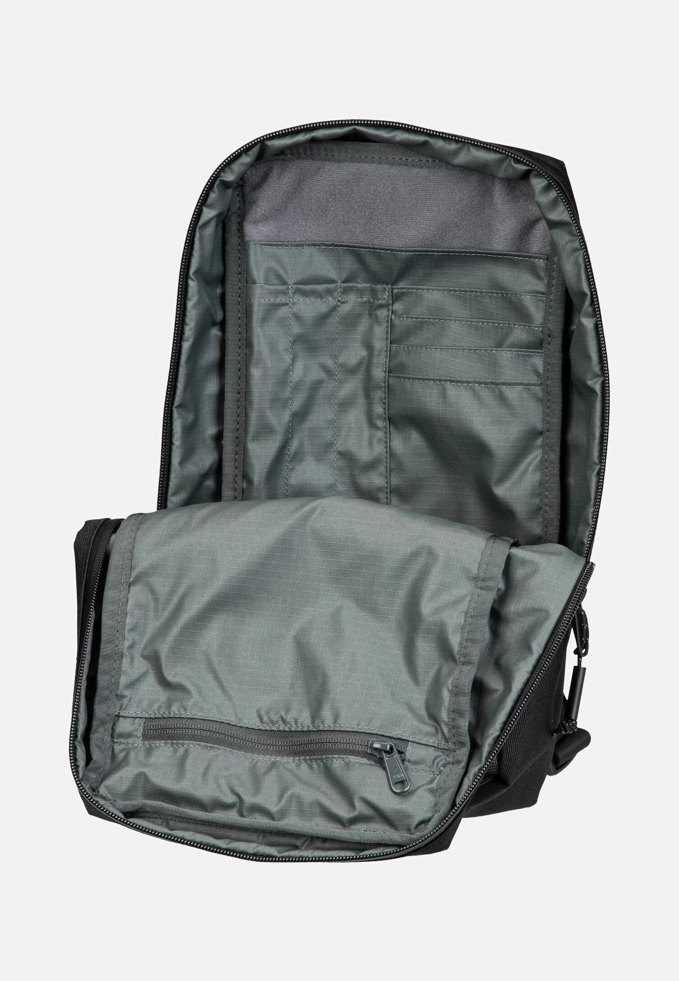 Castle 1058 CB Jet Black - Sling Bag - Image 4