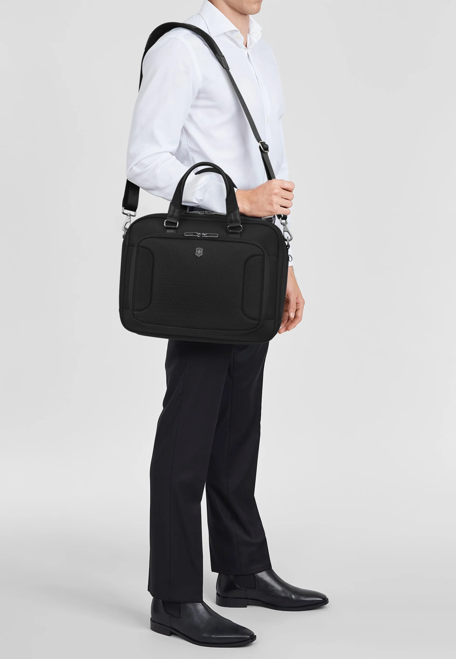Werks Traveler 7.0 Compact Black - Aktentasche - Image 10